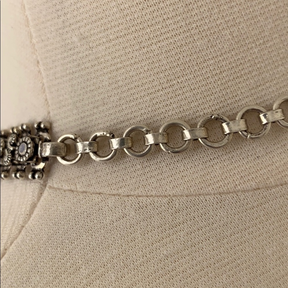 Silver Neckace - Picture 4 of 4